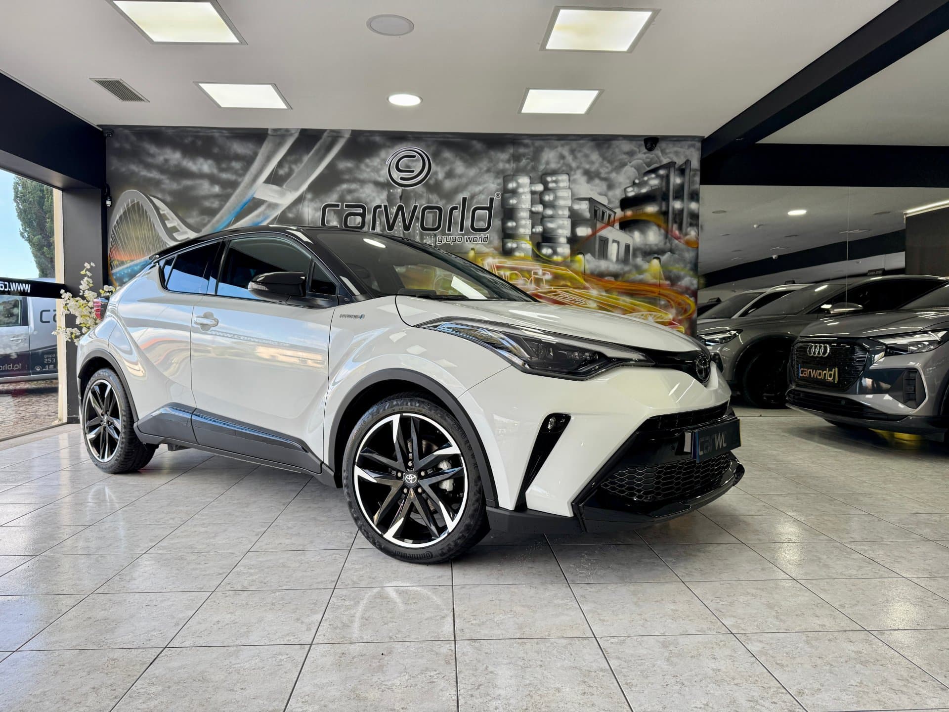 Foto Principal - Toyota C-HR