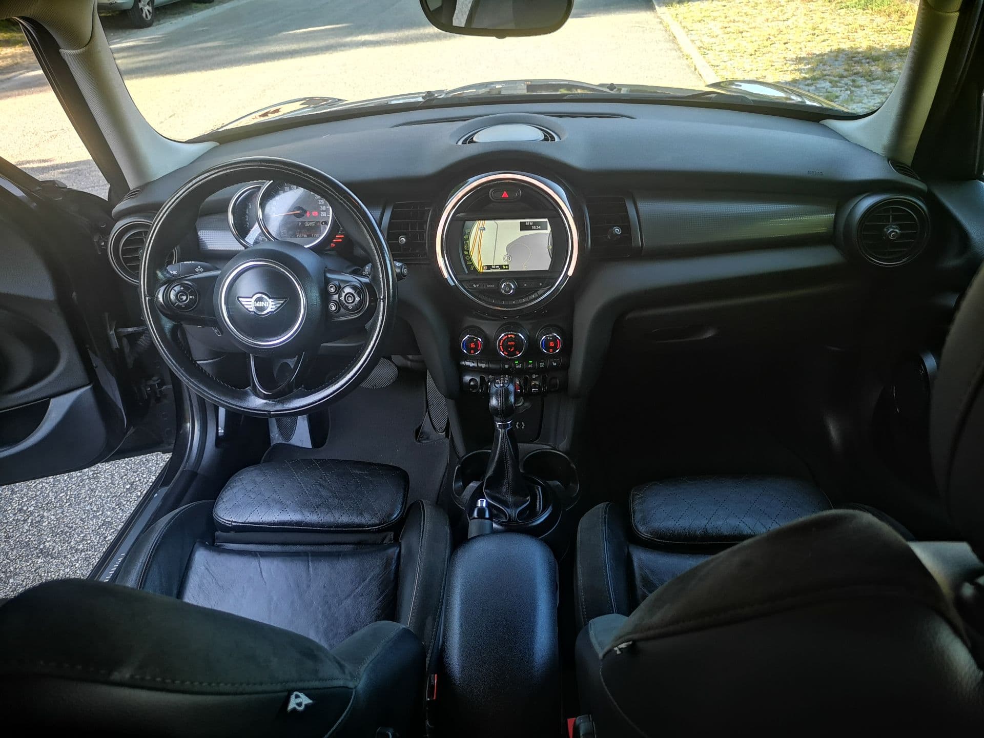 Miniatura 10
