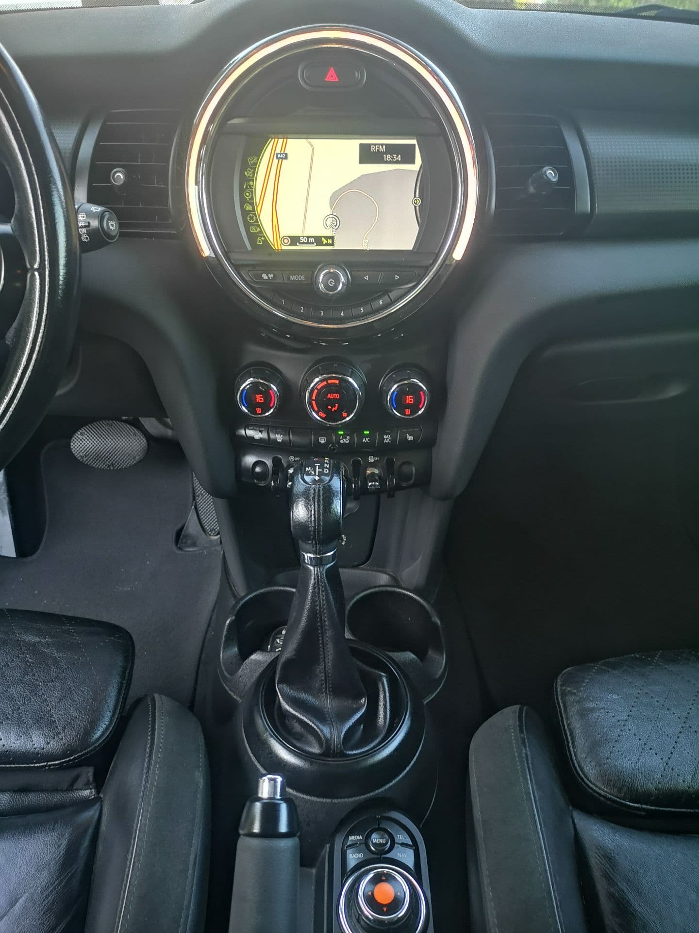 Miniatura 12