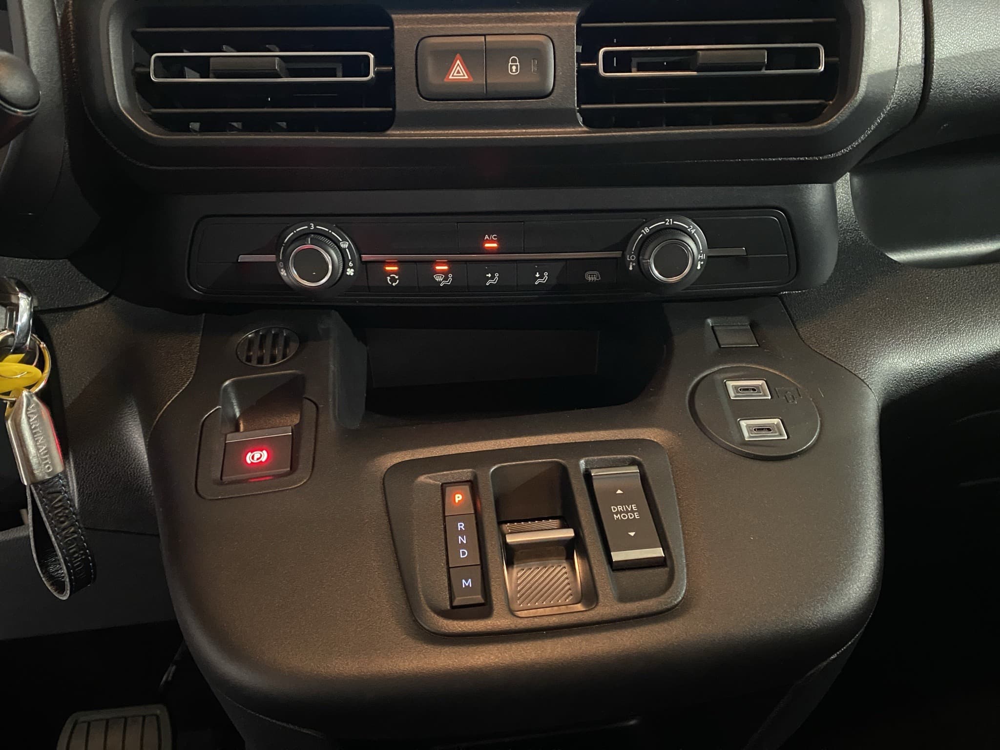 Miniatura 14