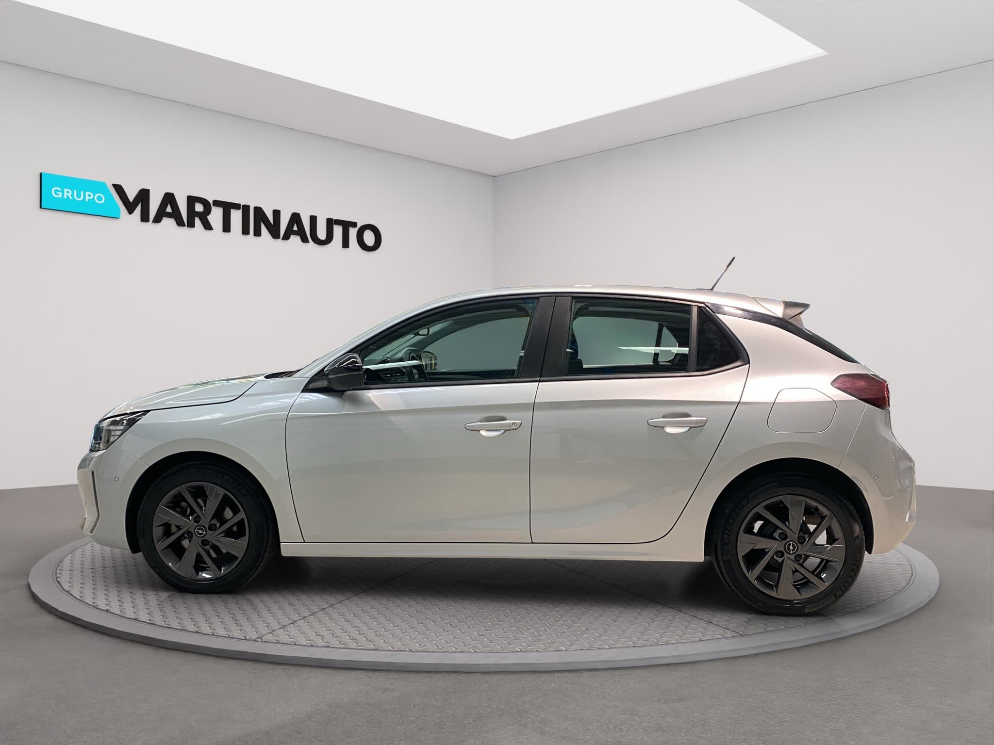 Miniatura 8