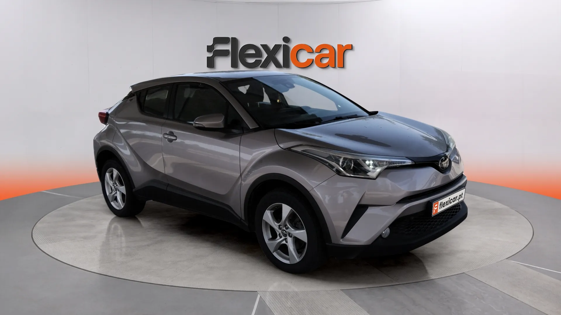Foto Principal - Toyota C-HR