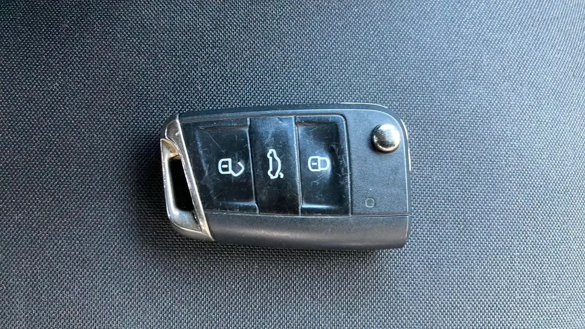 Miniatura 19