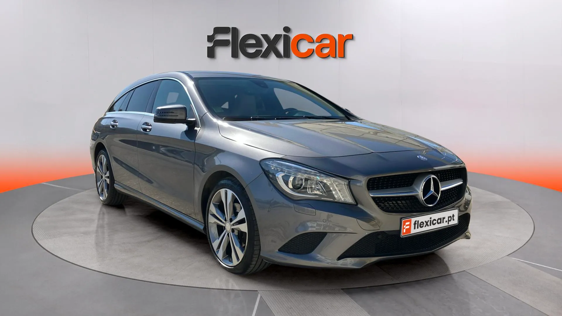 Foto Principal - Mercedes-Benz CLA 220